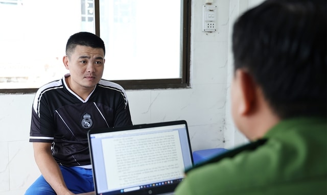 Sau chầu nhậu, gã thanh niên đánh bạn hôn mê- Ảnh 1. Sau chầu nhậu, gã thanh niên đánh bạn hôn mê- Ảnh 1.