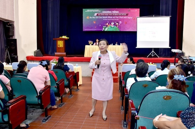 Khởi động chiến dịch 'Ba mẹ ơi, con muốn khỏe và vui chơi mỗi ngày!' 2025 – Hành trình gieo mầm hạnh phúc cho tuổi thơ Việt- Ảnh 2.