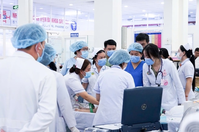 Sức khoẻ các nạn nhân vụ cháy quán bún ốc ở TP.HCM hiện giờ ra sao?- Ảnh 3.