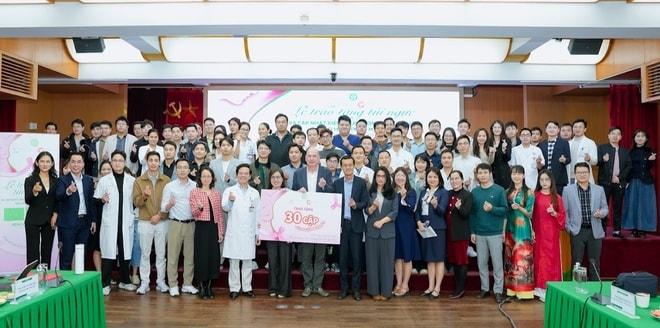 Tái tạo 'vòng 1' giúp người bệnh ung thư vú vượt qua mặc cảm- Ảnh 3. Tái tạo 'vòng 1' giúp người bệnh ung thư vú vượt qua mặc cảm- Ảnh 3.