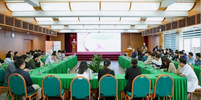 Tái tạo 'vòng 1' giúp người bệnh ung thư vú vượt qua mặc cảm- Ảnh 4. Tái tạo 'vòng 1' giúp người bệnh ung thư vú vượt qua mặc cảm- Ảnh 4.