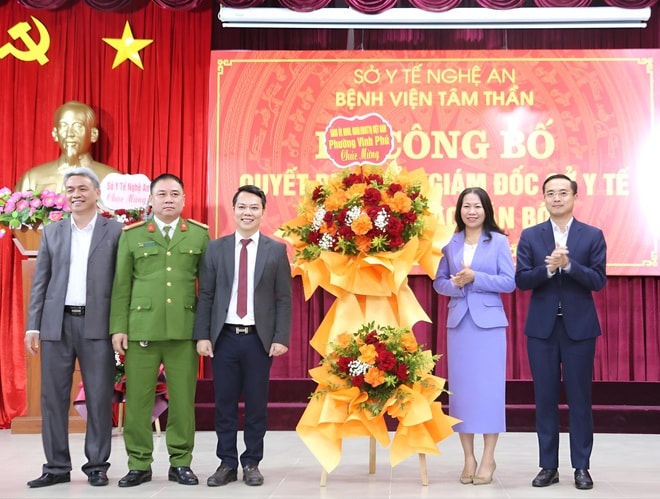 Bệnh viện Tâm thần Nghệ An có Giám đốc mới- Ảnh 5. Bệnh viện Tâm thần Nghệ An có Giám đốc mới- Ảnh 5.