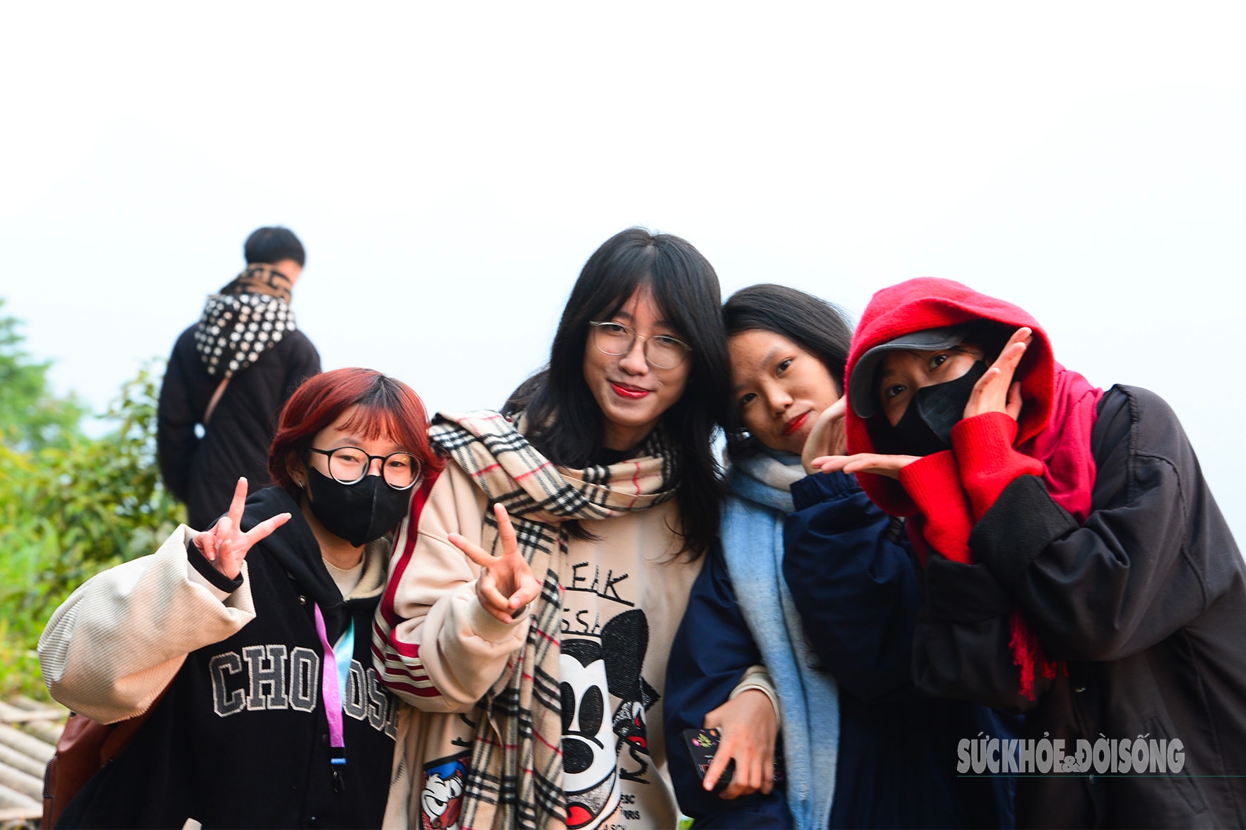 Theo chân giới trẻ lên Đồn Đèn đón bình minh và săn biển mây tuyệt đẹp- Ảnh 7. Theo chân giới trẻ lên Đồn Đèn đón bình minh và săn biển mây tuyệt đẹp- Ảnh 7.