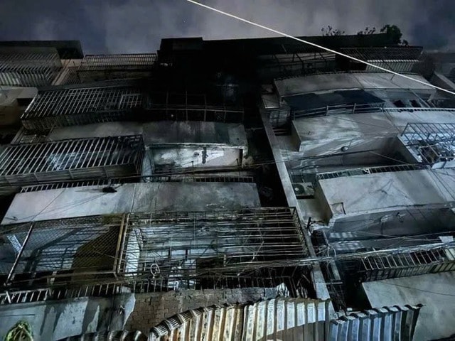 Nguy cơ cháy nổ từ nhà ở kết hợp kinh doanh: Công an Thành phố Hồ Chí Minh đưa ra yêu cầu cấp thiết- Ảnh 1.