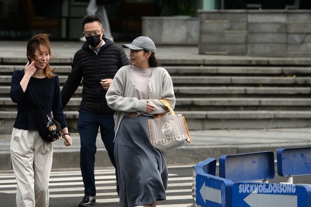 Bắc Bộ trời lạnh kèm sương mù rải rác- Ảnh 1. Bắc Bộ trời lạnh kèm sương mù rải rác- Ảnh 1.