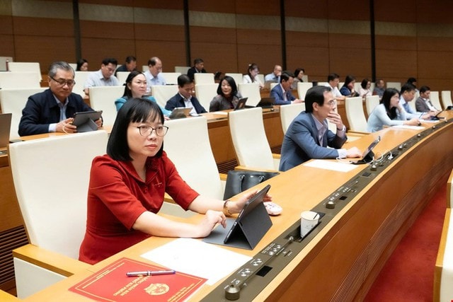 Trình Quốc hội xem xét 2 chính sách đặc thù làm đường sắt tốc độ cao trên trục Bắc - Nam- Ảnh 3. Trình Quốc hội xem xét 2 chính sách đặc thù làm đường sắt tốc độ cao trên trục Bắc - Nam- Ảnh 3.