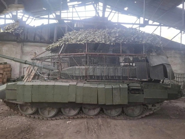 Vì sao T-90 là xe tăng 'tốt nhất thế giới' dù chịu thiệt hại lớn ở Ukraine?- Ảnh 1.