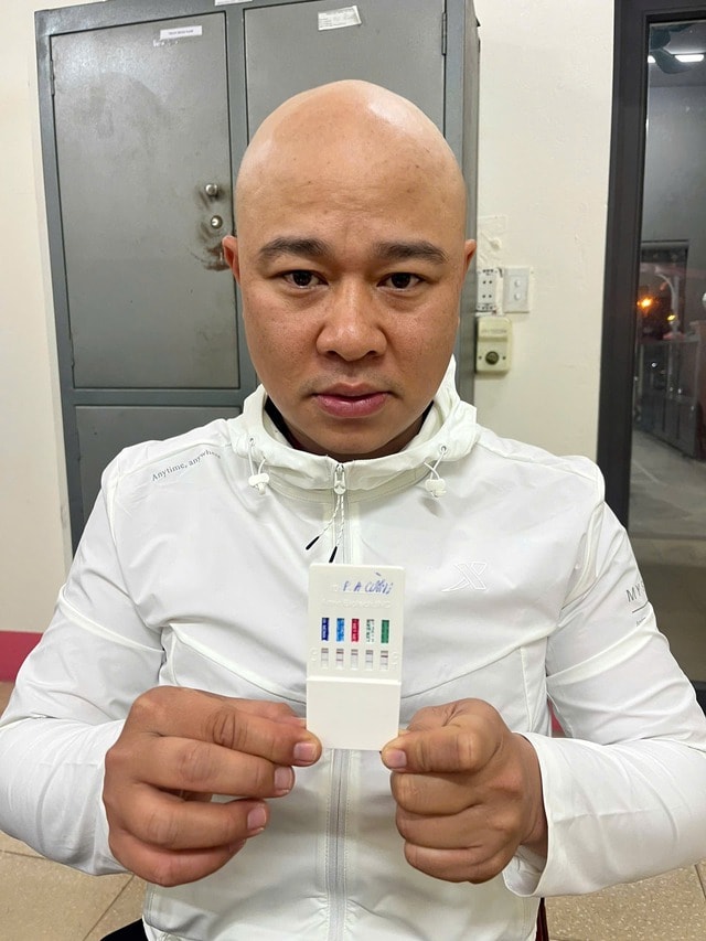 Tạm giam Phạm Anh Cường do dùng dao đuổi công an- Ảnh 1. Tạm giam Phạm Anh Cường do dùng dao đuổi công an- Ảnh 1.