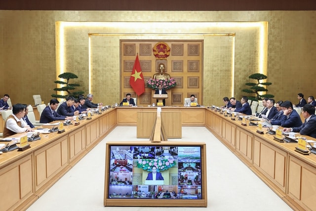 Thủ tướng: Quyết tâm về đích 3.000 km cao tốc trong năm 2025- Ảnh 1. Thủ tướng: Quyết tâm về đích 3.000 km cao tốc trong năm 2025- Ảnh 1.