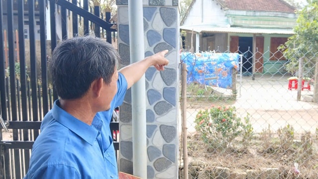 Chuyện ông nông dân vượt hiểm nguy đi cứu hàng chục người chới với trong trận lũ lụt lịch sử- Ảnh 4. Chuyện ông nông dân vượt hiểm nguy đi cứu hàng chục người chới với trong trận lũ lụt lịch sử- Ảnh 4.