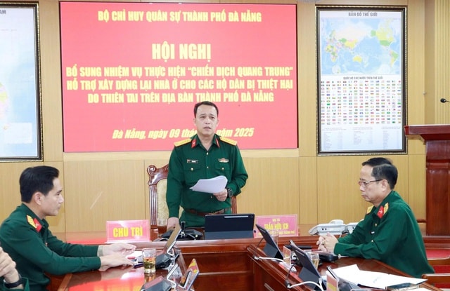 Đà Nẵng huy động 500 quân nhân sửa chữa và dựng mới 275 căn nhà trước Tết- Ảnh 1. Đà Nẵng huy động 500 quân nhân sửa chữa và dựng mới 275 căn nhà trước Tết- Ảnh 1.