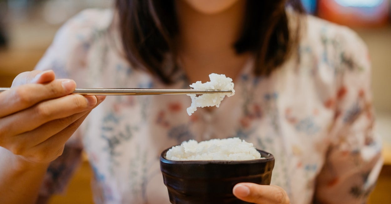 Ăn Eat Clean để giảm cân có phải nói 'không' với cơm?- Ảnh 2. Ăn Eat Clean để giảm cân có phải nói 'không' với cơm?- Ảnh 2.