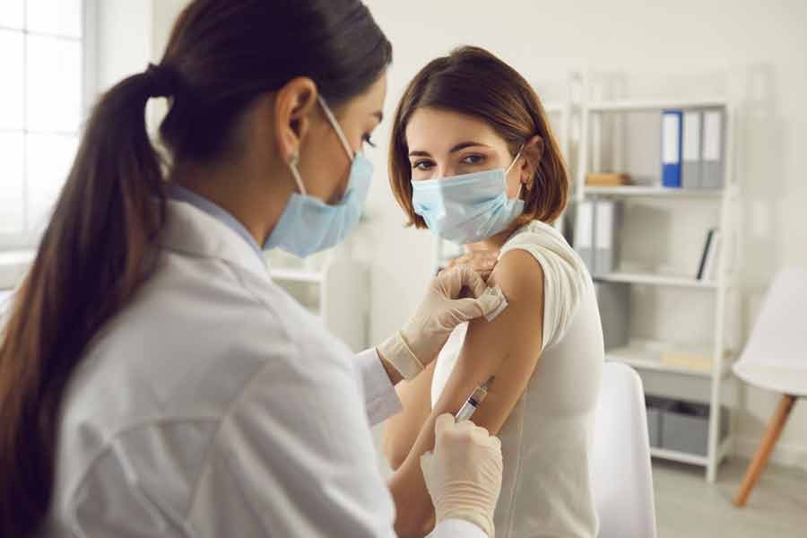 Thời điểm vàng để vaccine cúm phát huy hiệu quả phòng bệnh- Ảnh 1. Thời điểm vàng để vaccine cúm phát huy hiệu quả phòng bệnh- Ảnh 1.