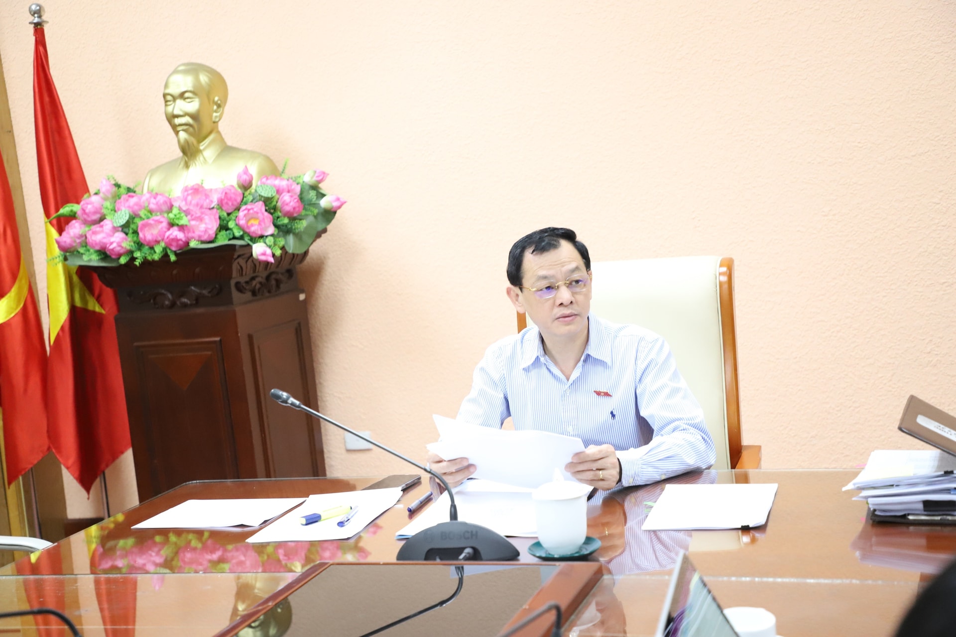 Chủ động bảo đảm hạ tầng, an toàn thông tin và phối hợp kết nối, trao đổi dữ liệu y tế- Ảnh 1. Chủ động bảo đảm hạ tầng, an toàn thông tin và phối hợp kết nối, trao đổi dữ liệu y tế- Ảnh 1.