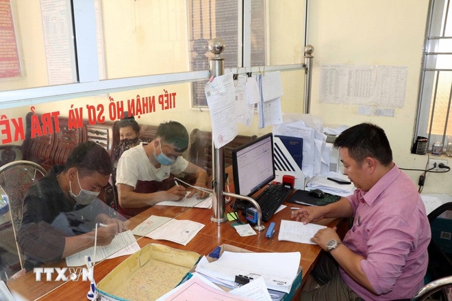 Giao chỉ tiêu phát triển đối tượng tham gia bảo hiểm xã hội đến năm 2030- Ảnh 3. Giao chỉ tiêu phát triển đối tượng tham gia bảo hiểm xã hội đến năm 2030- Ảnh 3.