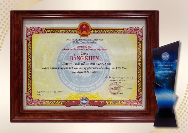 AstraZeneca Việt Nam nhận bằng khen vì các đóng góp cho phát triển bền vững, ghi nhận tác động của chương trình sức khỏe thanh thiếu niên- Ảnh 2. AstraZeneca Việt Nam nhận bằng khen vì các đóng góp cho phát triển bền vững, ghi nhận tác động của chương trình sức khỏe thanh thiếu niên- Ảnh 2.