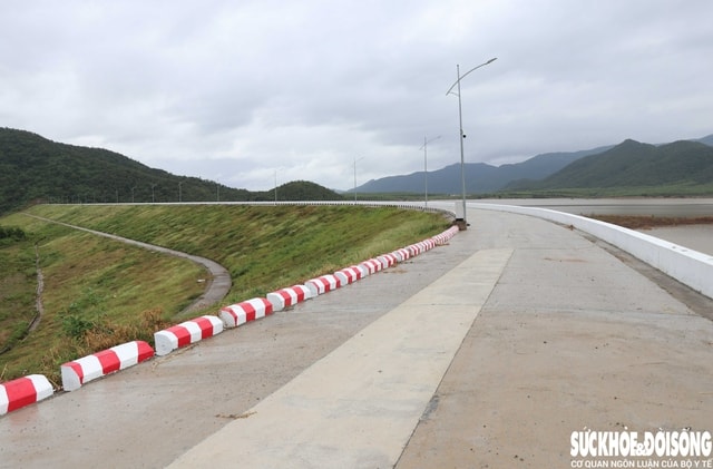 Đã khắc phục sự cố nứt mặt đập, thấm nước tại hồ Sông Than- Ảnh 2.