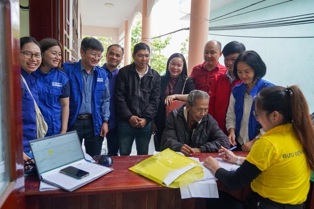 Viện trợ khẩn cấp gần 2 tỷ đồng cho người dân bị thiên tai ở Đà Nẵng- Ảnh 1. Viện trợ khẩn cấp gần 2 tỷ đồng cho người dân bị thiên tai ở Đà Nẵng- Ảnh 1.