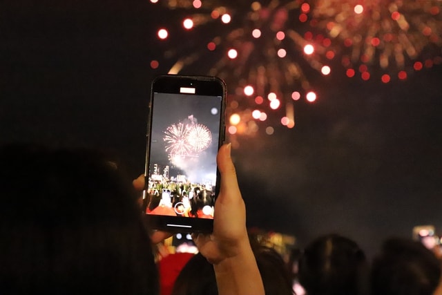 TPHCM dự kiến bắn pháo hoa, tổ chức nhiều hoạt động nghệ thuật chào năm mới 2026- Ảnh 1. TPHCM dự kiến bắn pháo hoa, tổ chức nhiều hoạt động nghệ thuật chào năm mới 2026- Ảnh 1.