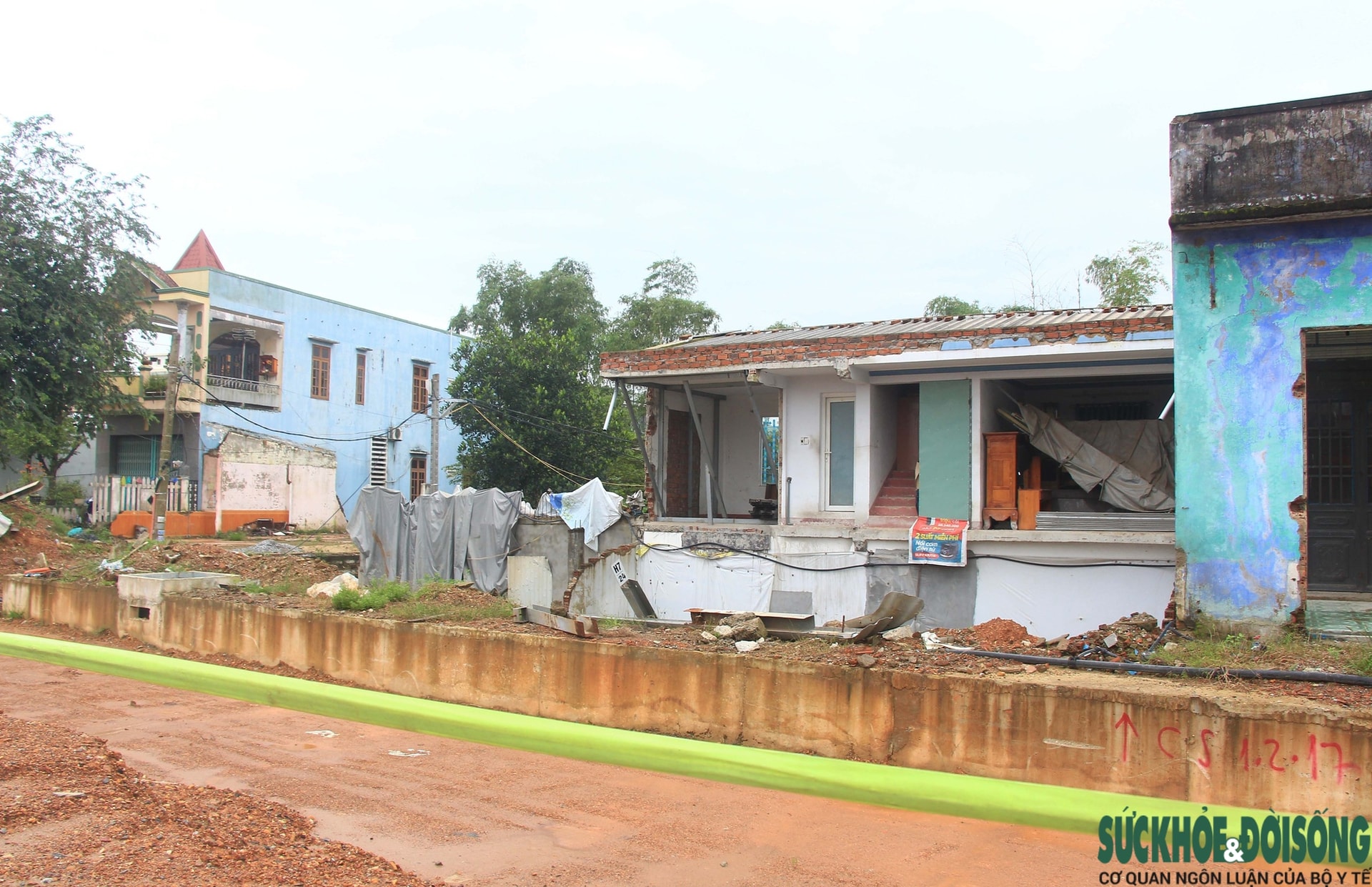 Cận cảnh Quốc lộ 14B xuống cấp nghiêm trọng giữa lúc dự án chậm tiến độ- Ảnh 9. Cận cảnh Quốc lộ 14B xuống cấp nghiêm trọng giữa lúc dự án chậm tiến độ- Ảnh 9.