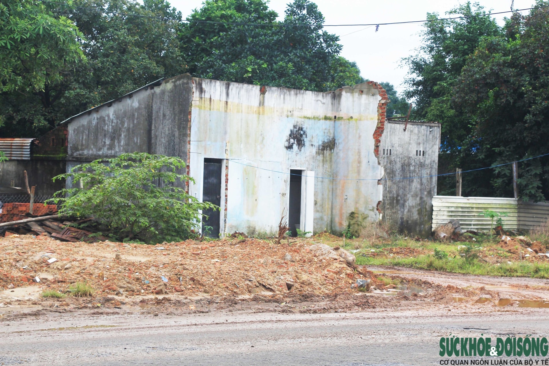 Cận cảnh Quốc lộ 14B xuống cấp nghiêm trọng giữa lúc dự án chậm tiến độ- Ảnh 10. Cận cảnh Quốc lộ 14B xuống cấp nghiêm trọng giữa lúc dự án chậm tiến độ- Ảnh 10.