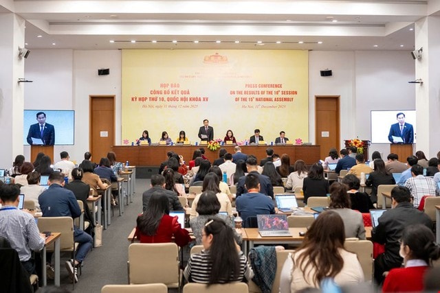 Việc thực hiện công tác nhân sự là bước chuẩn bị cần thiết cho nhiệm kỳ Quốc hội khóa XVI- Ảnh 1. Việc thực hiện công tác nhân sự là bước chuẩn bị cần thiết cho nhiệm kỳ Quốc hội khóa XVI- Ảnh 1.