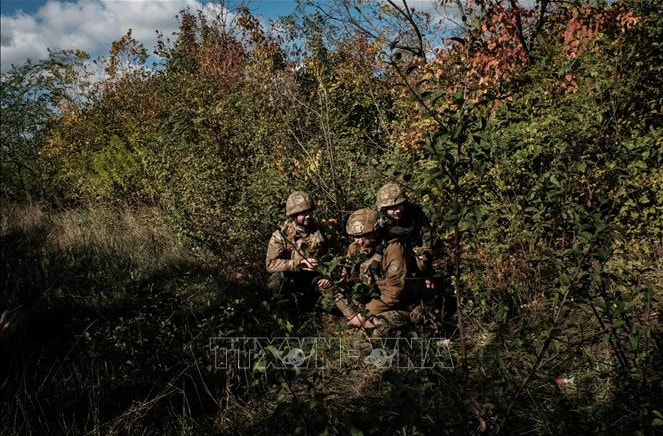 Ukraine đặt 'trần' 800.000 quân nhân trong mọi kịch bản hòa đàm- Ảnh 1. Ukraine đặt 'trần' 800.000 quân nhân trong mọi kịch bản hòa đàm- Ảnh 1.
