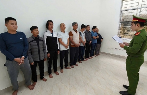 Triệt phá đường dây cá độ bóng đá hơn 400 tỷ đồng trên không gian mạng- Ảnh 1. Triệt phá đường dây cá độ bóng đá hơn 400 tỷ đồng trên không gian mạng- Ảnh 1.