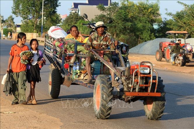 Bộ Ngoại giao khuyến cáo công dân Việt Nam về tình hình tại biên giới Thái Lan - Campuchia- Ảnh 1. Bộ Ngoại giao khuyến cáo công dân Việt Nam về tình hình tại biên giới Thái Lan - Campuchia- Ảnh 1.