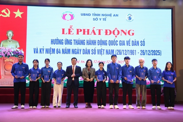 Nghệ An phát động Tháng hành động quốc gia về Dân số năm 2025- Ảnh 5. Nghệ An phát động Tháng hành động quốc gia về Dân số năm 2025- Ảnh 5.