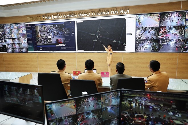 Hà Nội chính thức vận hành hệ thống camera AI và trung tâm điều khiển giao thông thông minh- Ảnh 3.