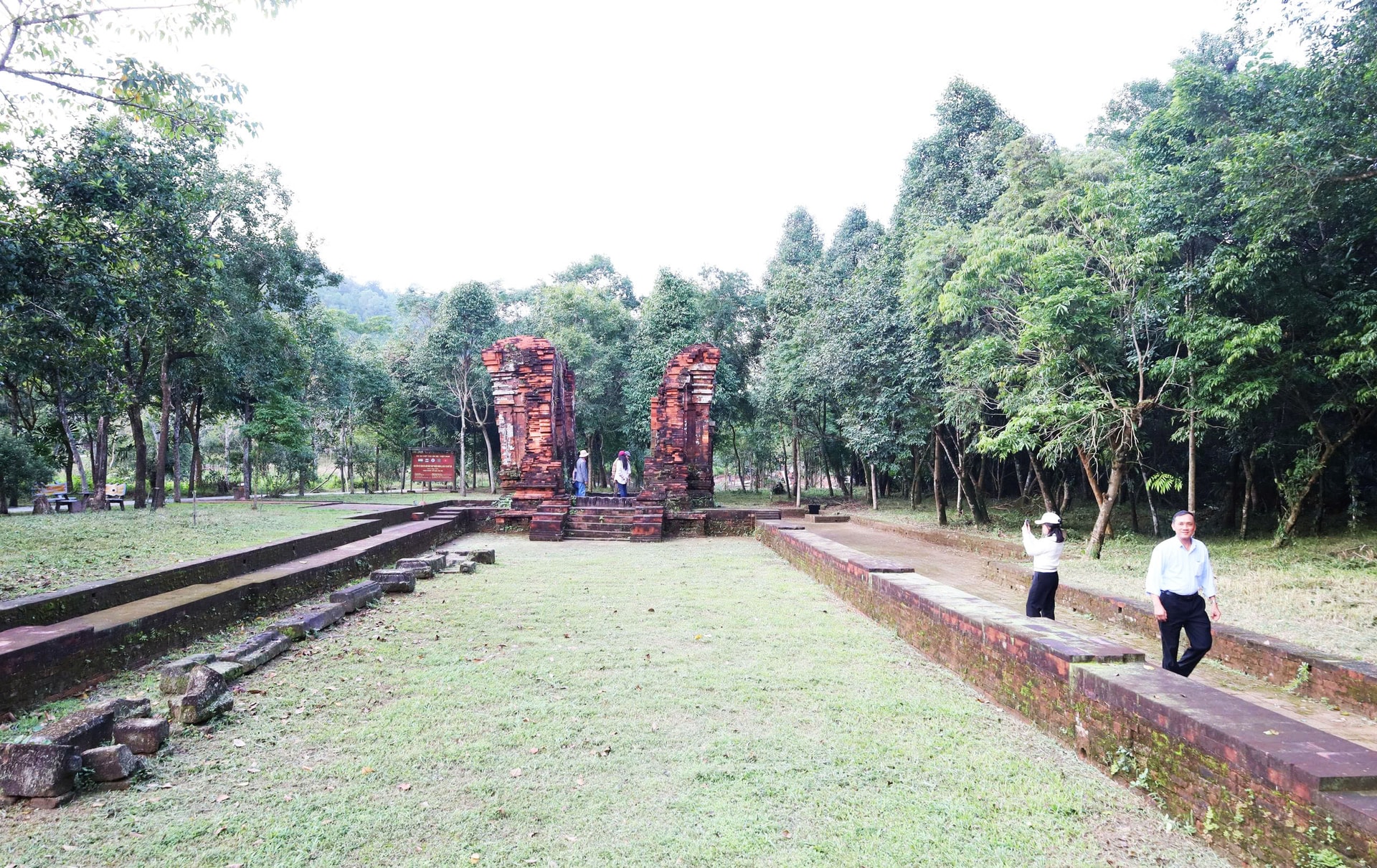 Cận cảnh con đường thiêng bí ẩn ở Thánh địa Mỹ Sơn- Ảnh 10.