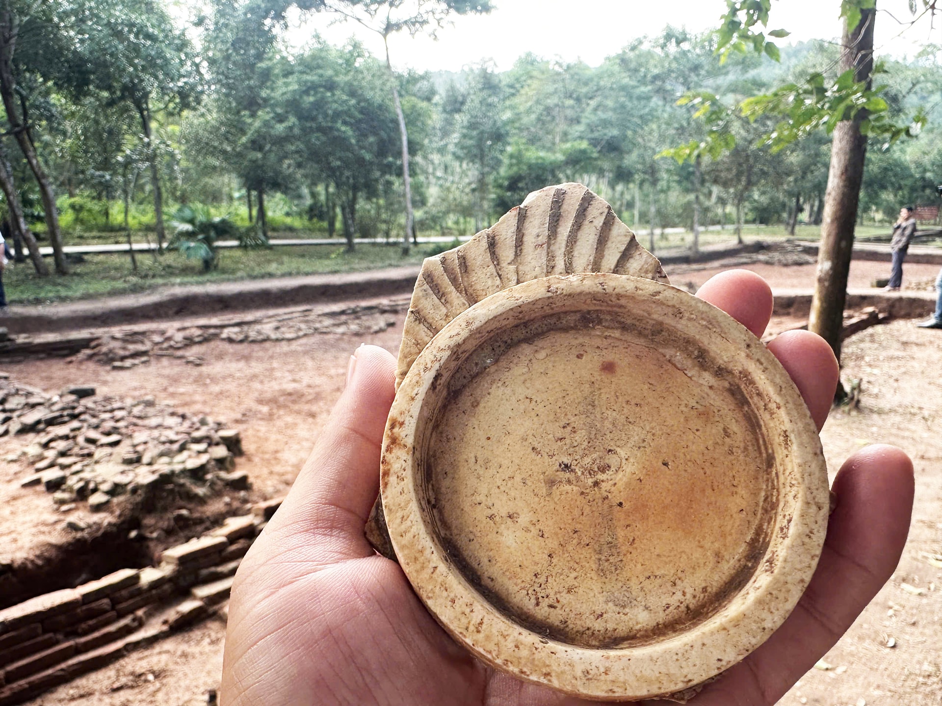 Cận cảnh con đường thiêng bí ẩn ở Thánh địa Mỹ Sơn- Ảnh 6.