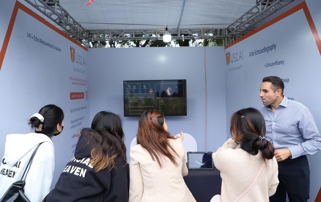 Y tế thông minh đưa dịch vụ chất lượng cao đến tận nơi người dân sinh sống- Ảnh 7.