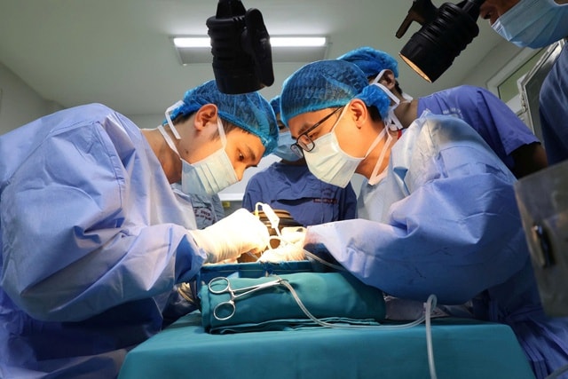 Người đàn ông chết não hiến tạng cứu 2 bệnh nhân suy thận- Ảnh 2.