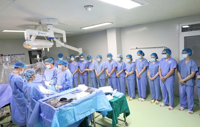 Người đàn ông chết não hiến tạng cứu 2 bệnh nhân suy thận- Ảnh 1.