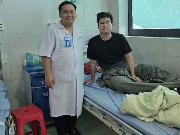 Cứu sống bệnh nhân bị tai nạn giao thông trong tình trạng nguy kịch- Ảnh 2.