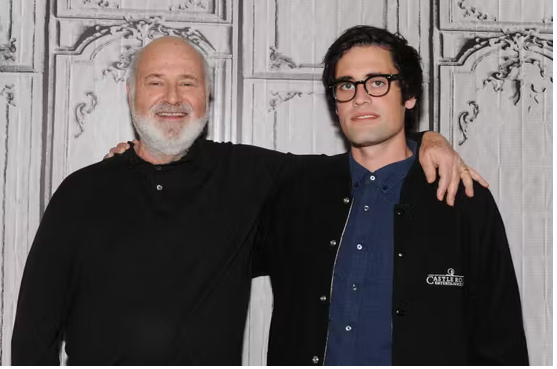 Vợ chồng đạo diễn huyền thoại Hollywood bị sát hại, con trai bị bắt giữ- Ảnh 1.