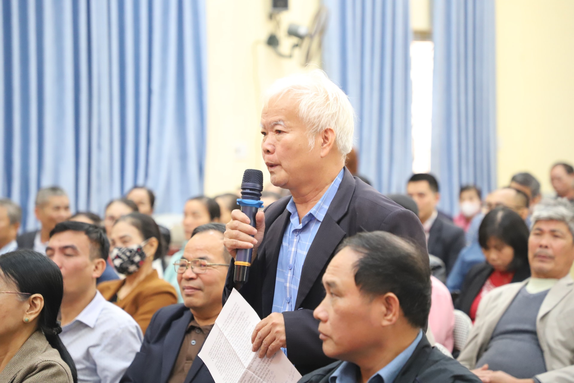 Bộ trưởng Bộ Y tế Đào Hồng Lan cùng đoàn ĐBQH Bắc Ninh tiếp xúc cử tri phường Ninh Xá- Ảnh 4.