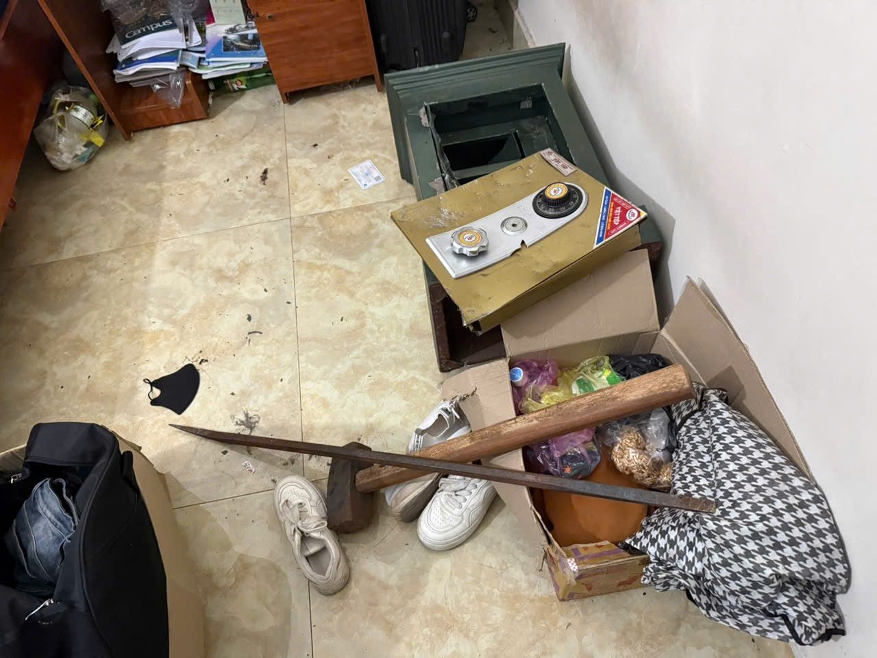 Bị thao túng tâm lý, thiếu nữ sập bẫy 'bắt cóc online' - Ảnh 1.