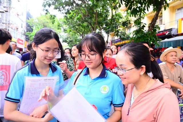 Giữ hội phụ huynh, mở rộng quyền tham gia: Phụ huynh, giáo viên nói gì?- Ảnh 1.