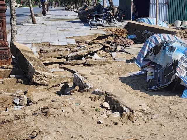 Đầu tư 2,5 tỷ đồng 'vá' tuyến kè biển Sầm Sơn- Ảnh 6.