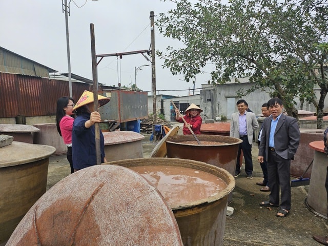 Xây dựng cộng đồng vững mạnh từ việc chăm lo từng người dân- Ảnh 3.