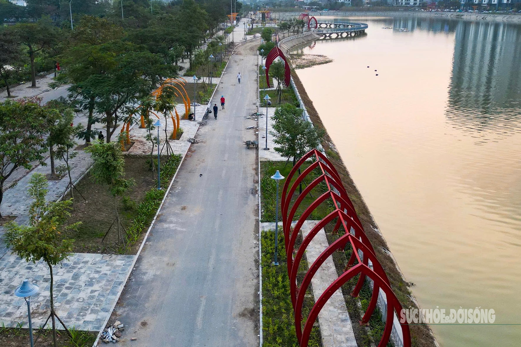 Lộ diện cổng hoa sen 5 cánh tại Công viên Gia Lâm- Ảnh 8.