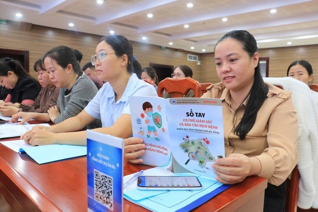 Đà Nẵng hướng tới hệ thống giám sát bệnh truyền nhiễm chủ động, bền vững- Ảnh 3. Đà Nẵng hướng tới hệ thống giám sát bệnh truyền nhiễm chủ động, bền vững- Ảnh 3.