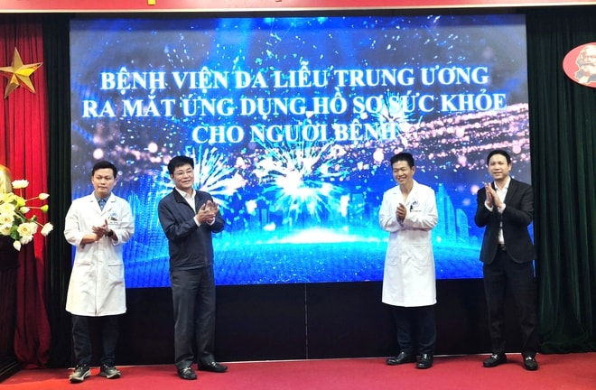 Ứng dụng Hồ sơ sức khỏe cho người bệnh da liễu- Ảnh 1. Ứng dụng Hồ sơ sức khỏe cho người bệnh da liễu- Ảnh 1.