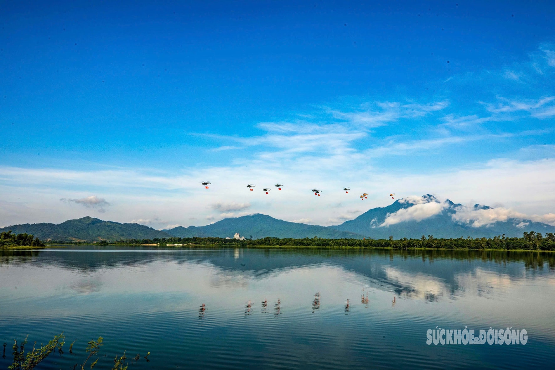 Nửa thế kỷ giữ bình yên cho vùng trời Tổ quốc của Không quân 916- Ảnh 16.