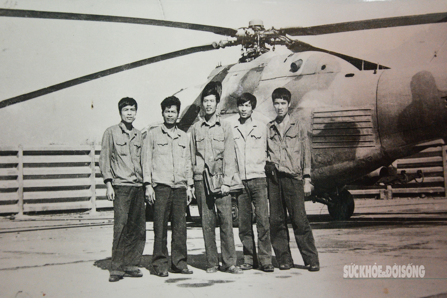 Nửa thế kỷ giữ bình yên cho vùng trời Tổ quốc của Không quân 916- Ảnh 1.