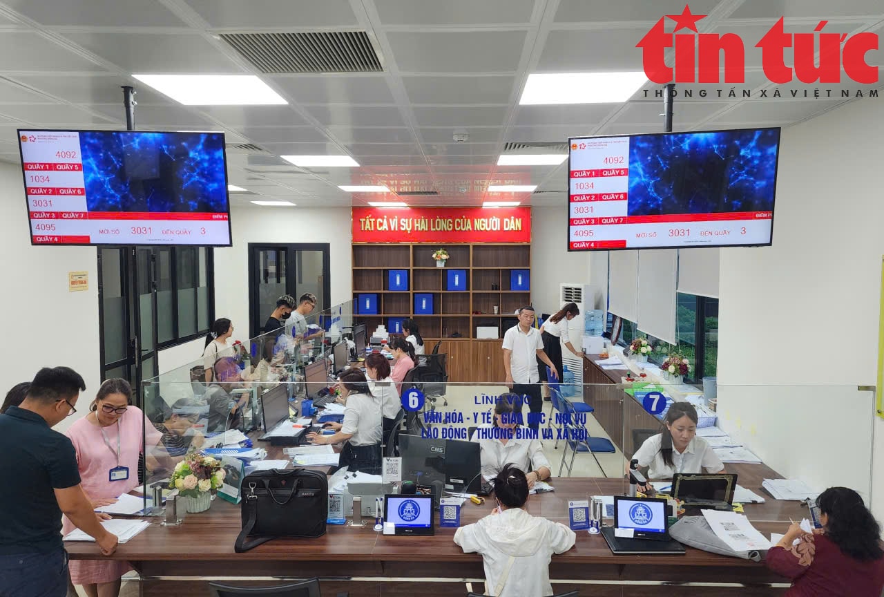 Đầu năm 2026, người dân Hà Nội có thể làm thủ tục thế chấp đất đai online- Ảnh 1. Đầu năm 2026, người dân Hà Nội có thể làm thủ tục thế chấp đất đai online- Ảnh 1.