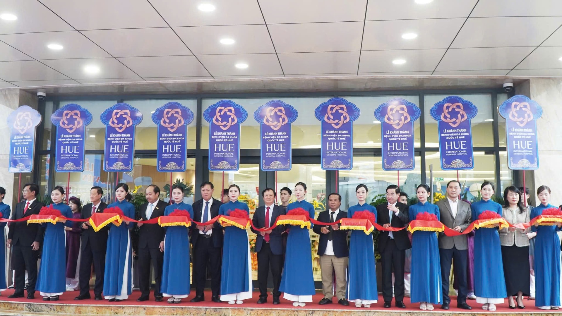 Không ngừng phát triển, đáp ứng ngày càng tốt hơn công tác chăm sóc sức khỏe nhân dân- Ảnh 4.